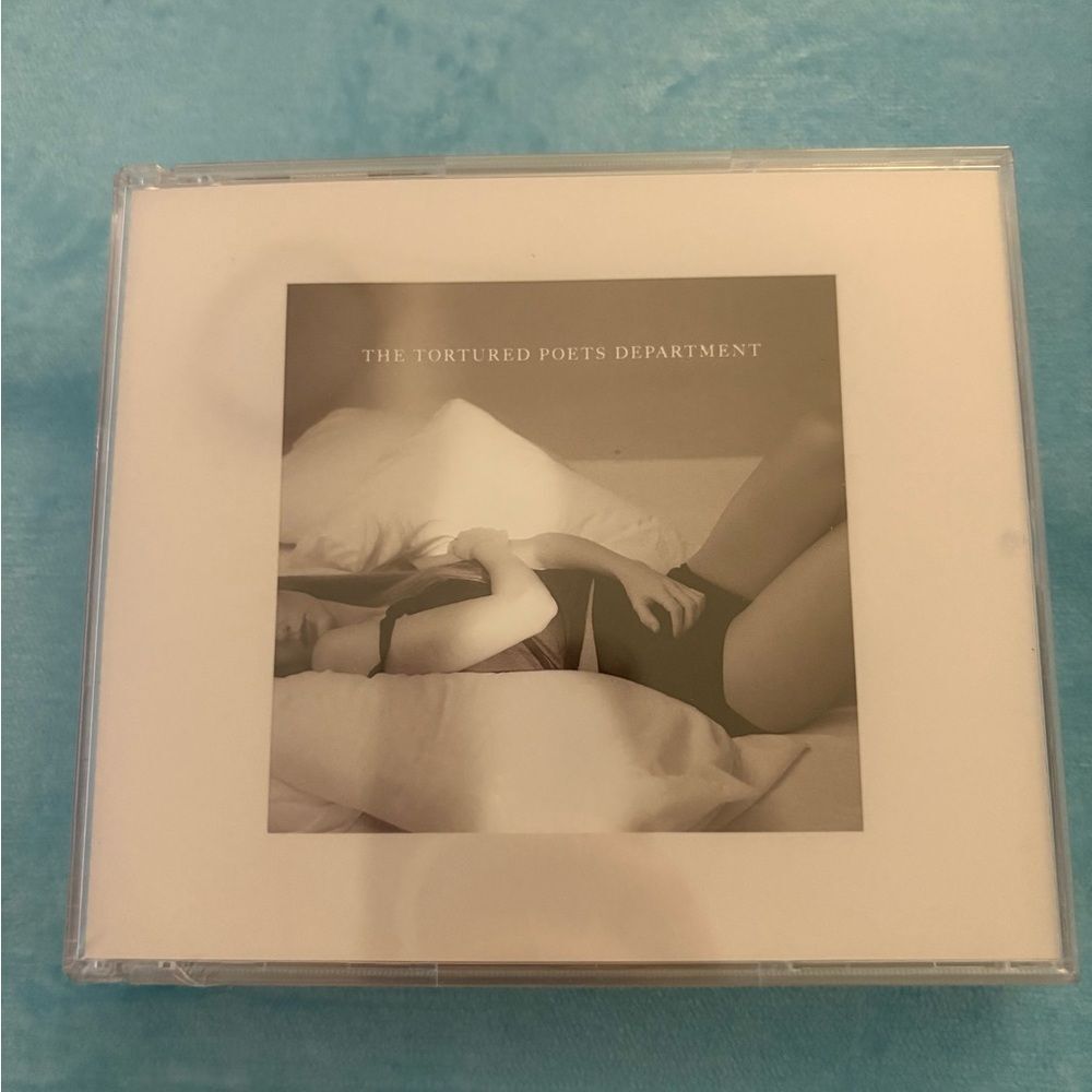 SEALED Taylor Swift TTPD The Manuscript Collectors Edition
